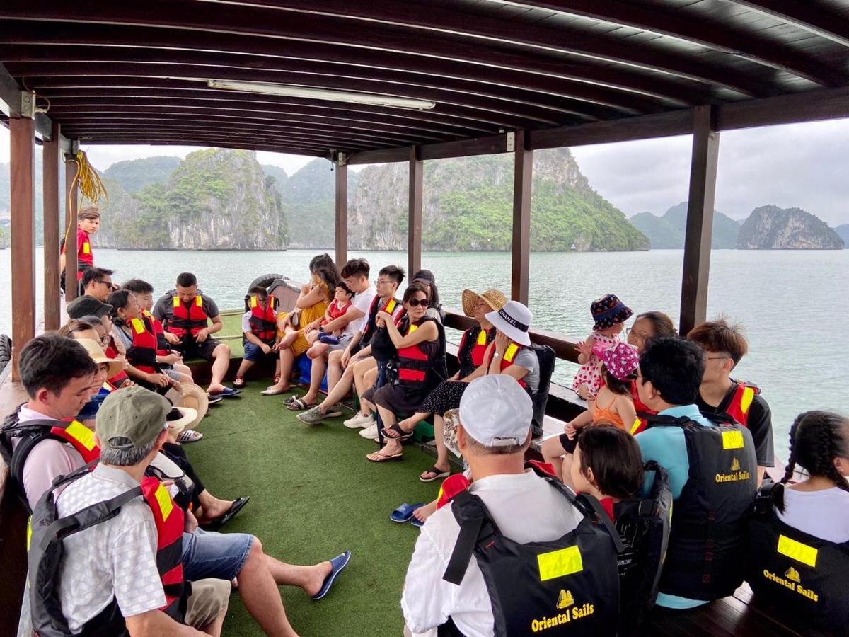Discovery Travel Homestay Ha Long Exterior photo